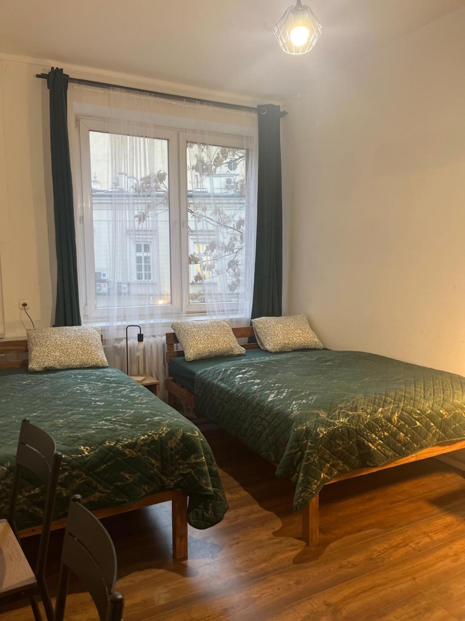 Tom Hostel Krakau Buitenkant foto