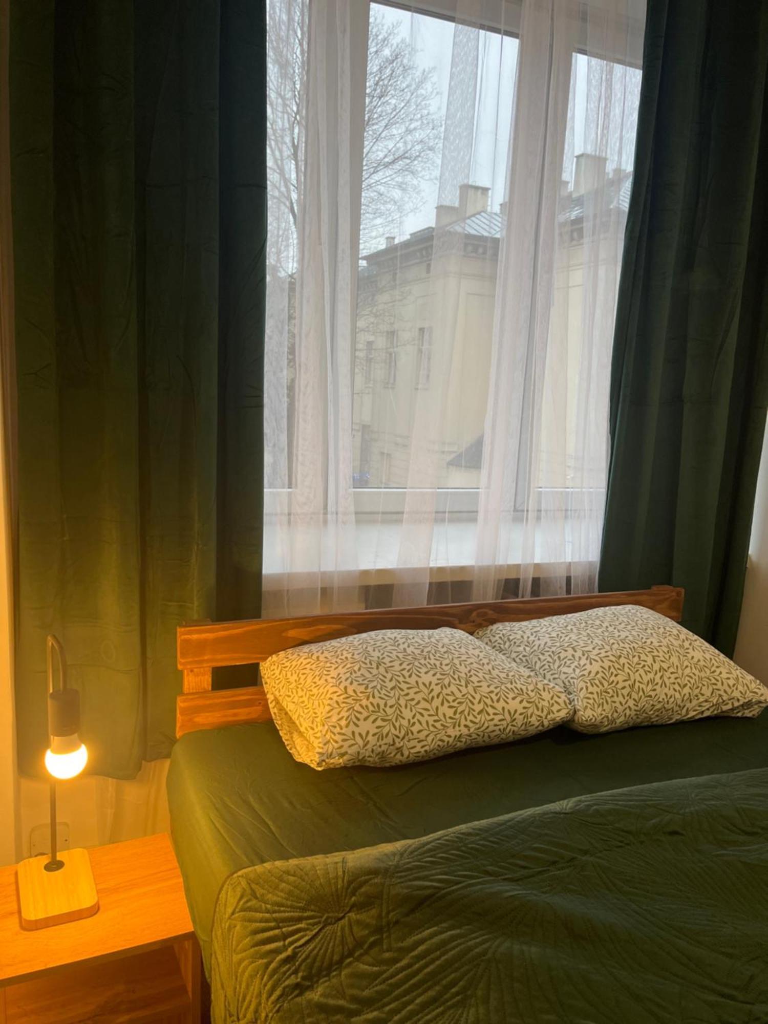 Tom Hostel Krakau Buitenkant foto
