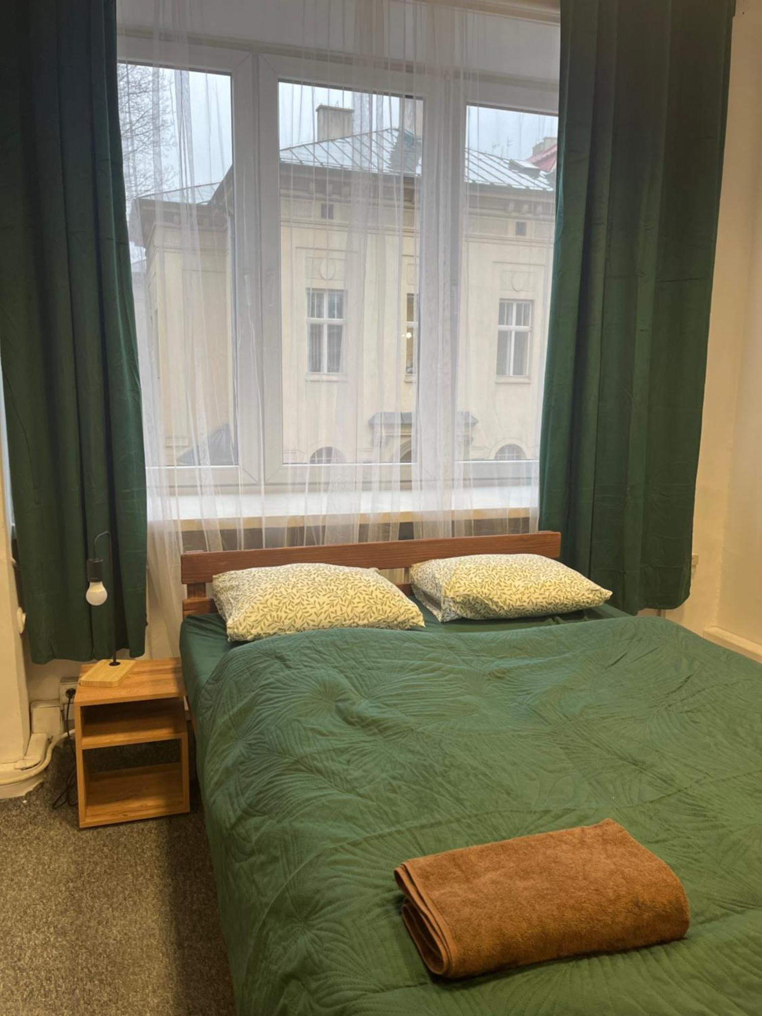 Tom Hostel Krakau Buitenkant foto
