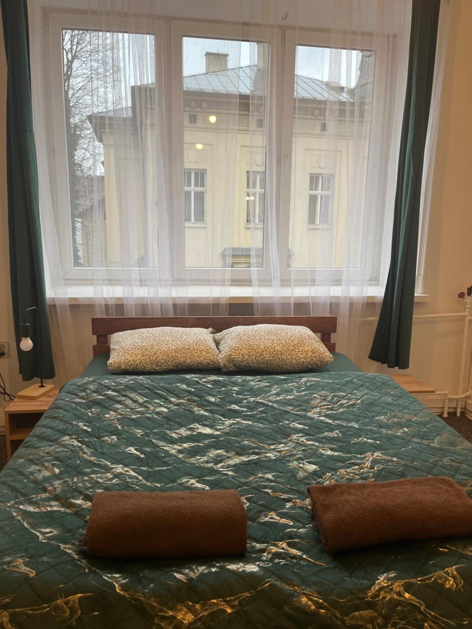 Tom Hostel Krakau Buitenkant foto