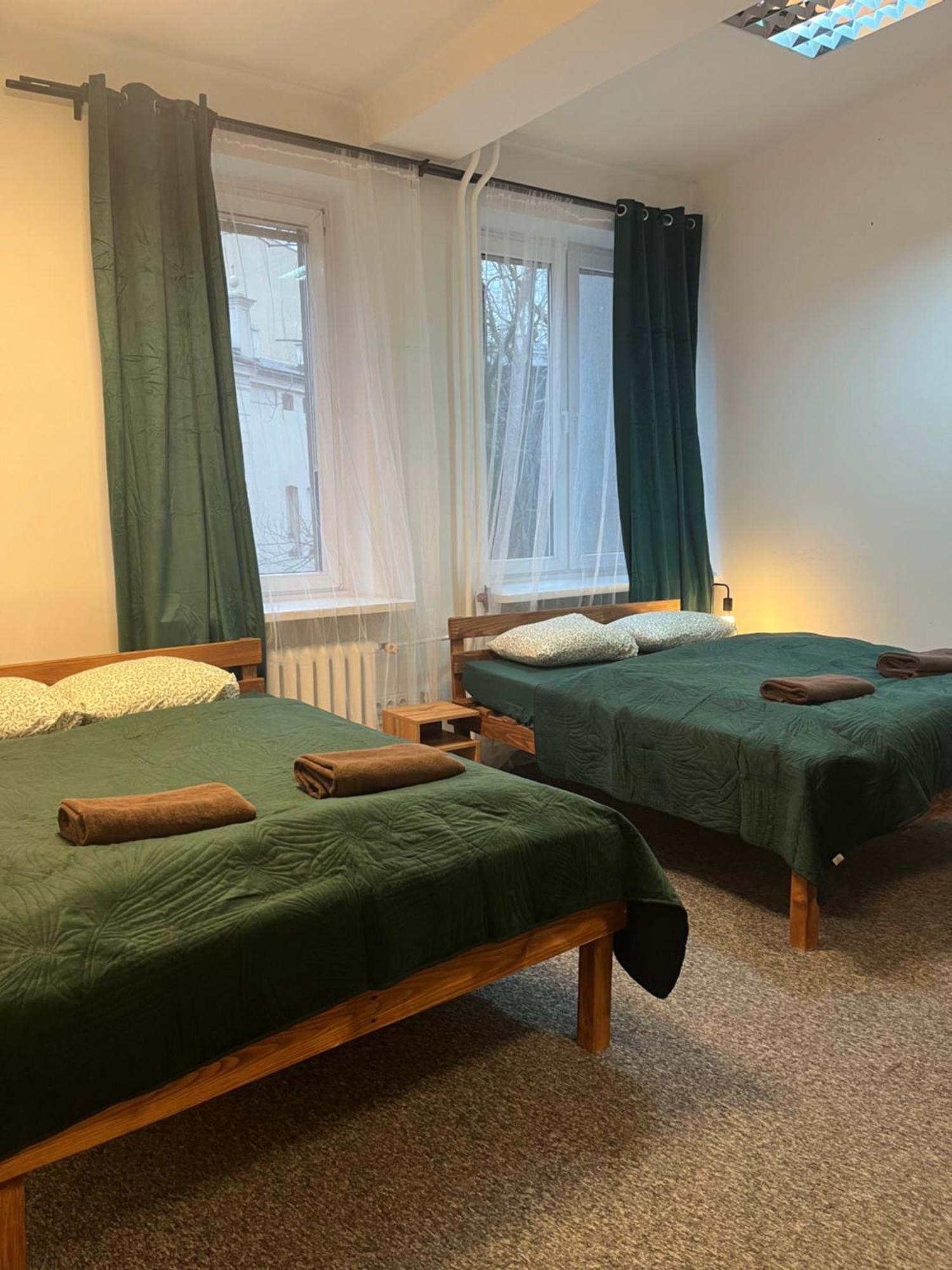 Tom Hostel Krakau Buitenkant foto