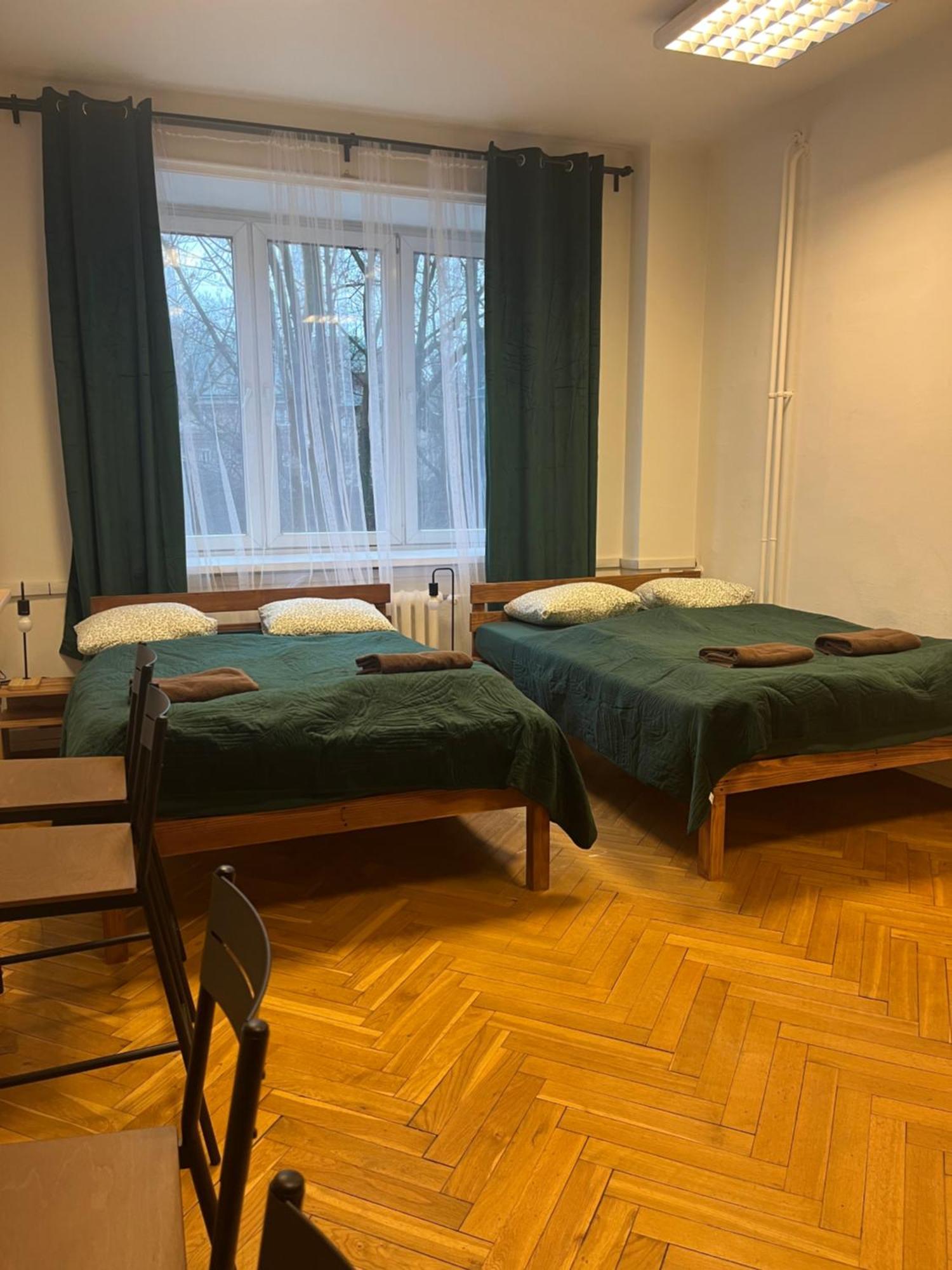 Tom Hostel Krakau Buitenkant foto